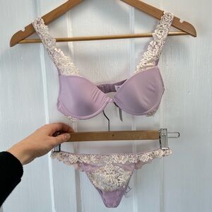 Intimissimi lavender lingerie set. Bra 32B / Thong Small. NWT